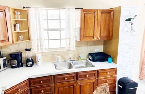 Sabana Liber Haus | 3BD villa near Best Beaches. Sleeps 7. Pets OK
