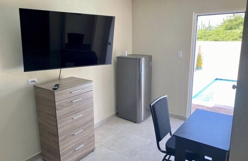 Sabana Liber Haus | 3BD villa near Best Beaches. Sleeps 7. Pets OK