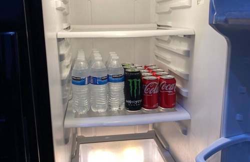 Atlanta Haus | 3BDR Pet Friendly Home-2 min to Merc Benz Stadium Near Airport &downtown Atlanta