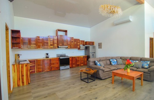 Uvita Haus | 3bdr Villa in Uvita TOUCAN | Jungle Ocean View | Luxury