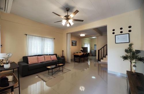 Bang Na Haus | 3Bed 2Bath, Pet friendly, 5min drive to BTS Udomsuk