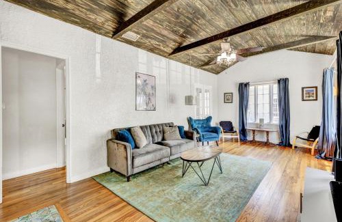 Kingston Haus | 3br 1bath - Spanish Beach Bungalow MainHouse