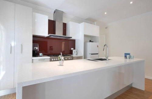 Athelstone Haus | 3br 2 Bth No Stairs Aircon Big Athelstone Home