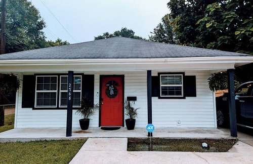 Mid City North Haus | 3BR Comfortable Green Haven nr Plants&Job Sites