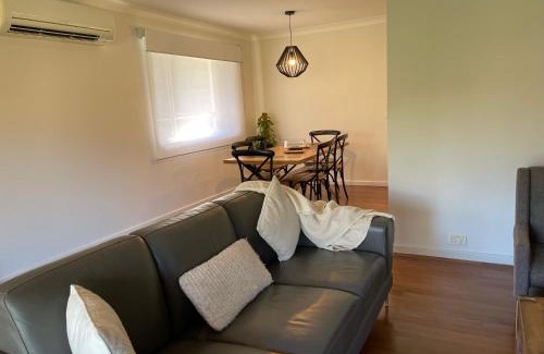 The Gap Haus | 3BR Comfy Home, Gym & Garden in The Gap