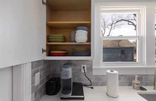 Lee's Summit Haus | Great for Families|King Beds+Walkable to DT LS