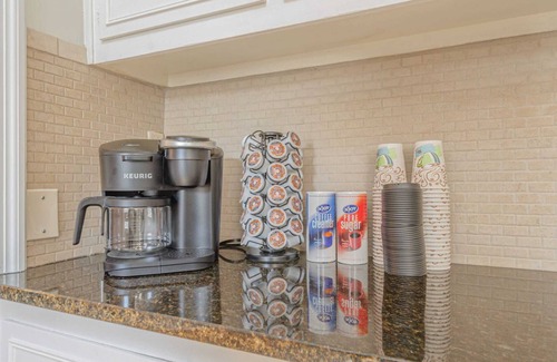 Columbus Haus | 3BR Pool Pool Table Game Room Grill Near Ft Moore