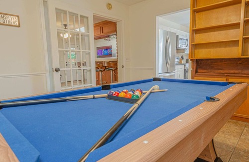 Columbus Haus | 3BR Pool Pool Table Game Room Grill Near Ft Moore