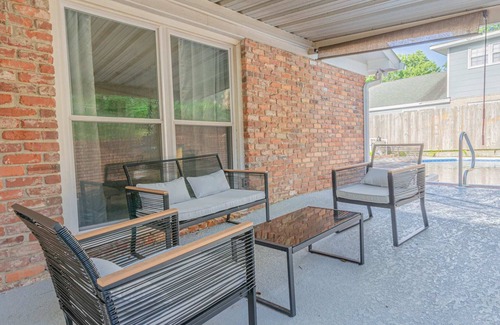 Columbus Haus | 3BR Pool Pool Table Game Room Grill Near Ft Moore