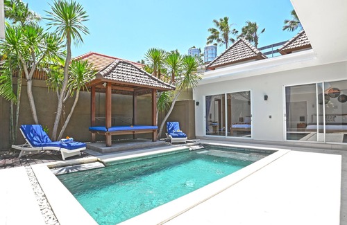 North Legian Villa | 3Br Tropical Villa in Seminyak