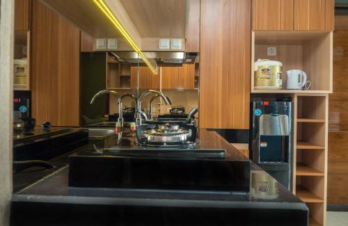 Cimahi Wohnung | 3BR with Sofa bed at Gateway Pasteur Apartment By Travelio