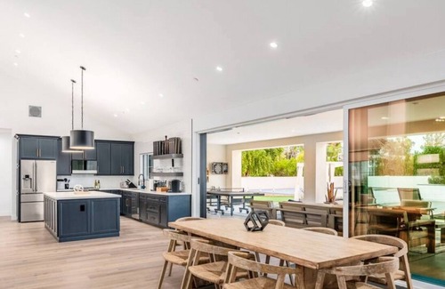 Thunderbird East Villa | 3Million$ Fantasy Fire Dream Oasis+Pickleball Court w/NBA lines+Shuffleboard Court+Bocce