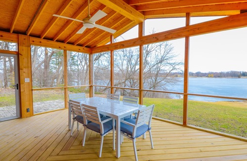 Ingleside Haus | 4 Morgen privater Seeufer - Fox Chain Of Lakes - 1 Stunde von Chicago entfernt