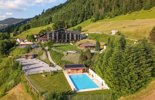 Alpendorf Wohnung | 4 Bed Apartment Superior Panorama