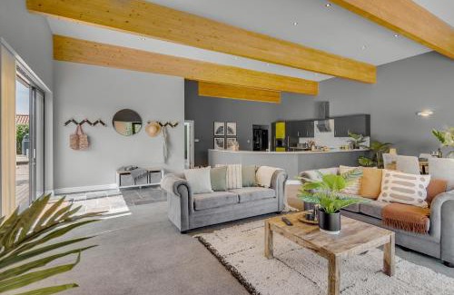 Hethel Haus | 4-Bed Countryside Retreat Near Thetford Forest