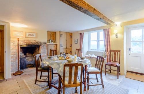 Kingston Haus | 4 Bed in Isle of Purbeck 78042
