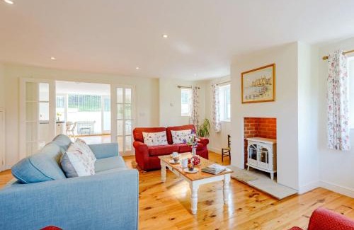 West Lulworth Haus | 4 bed in Lulworth CHRIC