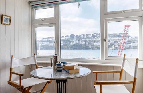 Polruan Haus | 4 Bed in Polruan PC060