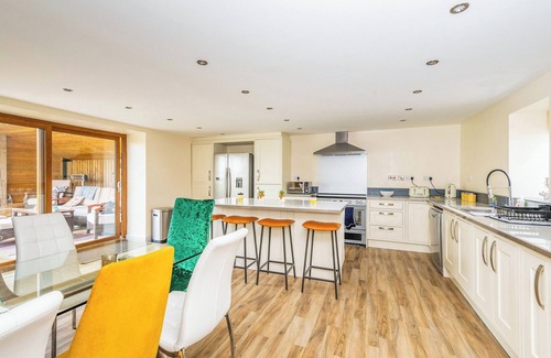 Penistone Hütte | 4 Schlafzimmer Unterkunft in Holmfirth