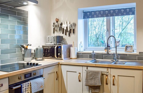 Redbrook Hütte | 4 bedroom accommodation in St Weonards, Ross-on-Wye