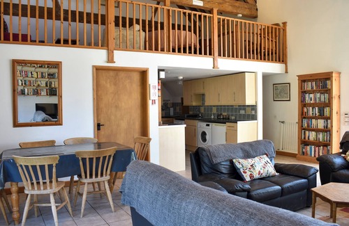 Compton Hütte | 2 Schlafzimmer Unterkunft in Compton, in der Nähe von Chichester