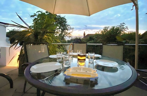 Poole Hütte | 4 Schlafzimmer Unterkunft in Poole