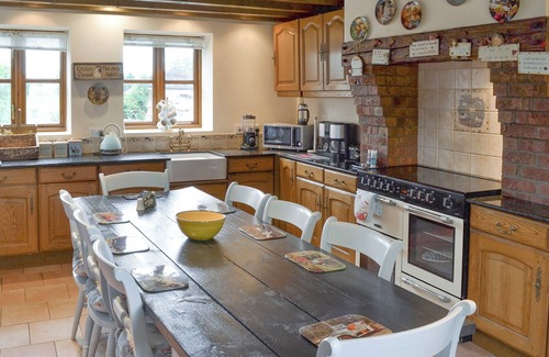 Balterley Hütte | 4 Schlafzimmer Unterkunft in Betley, near Nantwich