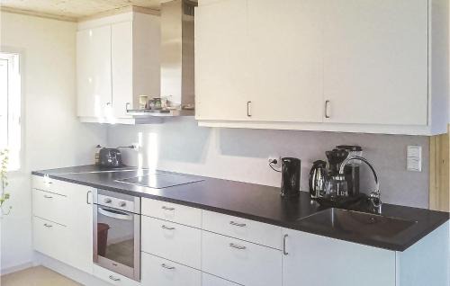 Flekkefjord Haus | 4 Bedroom Amazing Home In Sira