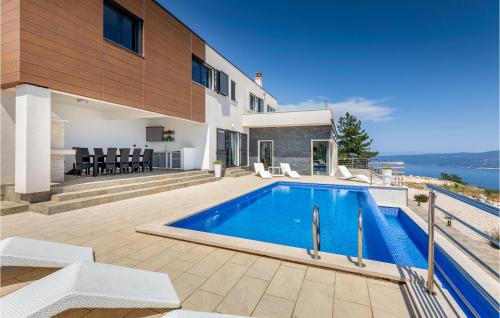 Ripenda Kosi Haus | 4 Bedroom Beautiful Home In Labin