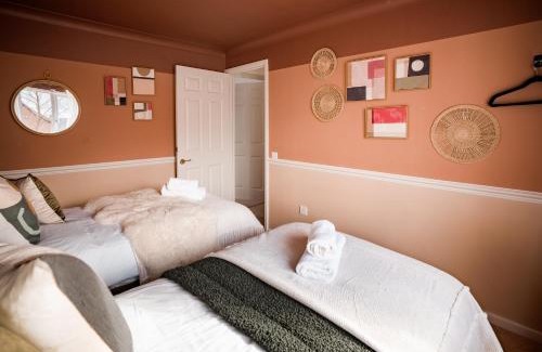 Gloucester Haus | 4 Bedroom Cotswold Getaway - Your Perfect Escape Awaits!