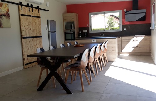 Savigny-en-Revermont Haus | 4 Bedroom Private vacation home in Savigny-en-Revermont