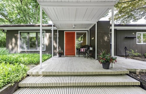 Allen Haus | 4 Bedroom home with pool near campus. Perfect for student family gatherings.