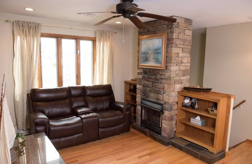 Bayville Haus | 4 bedroom house with gorgeous views of Barnegat Bay and 71 foot bulkhead