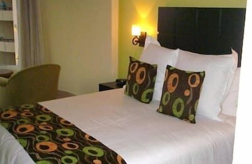 El Medano Ejidal Hotel | 4 Bedroom Suite Corazon Los Cabo