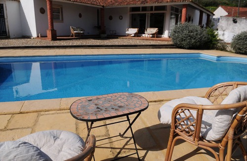 Rio Maior Haus | 4 Schlafzimmer Villa mit privatem Pool