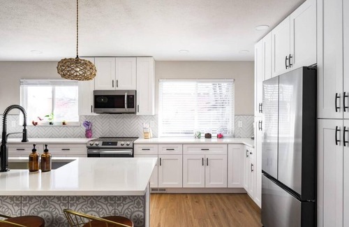 Northwest Arvada Haus | 4 BR Modern Home With Pool Table and Fire Pit
