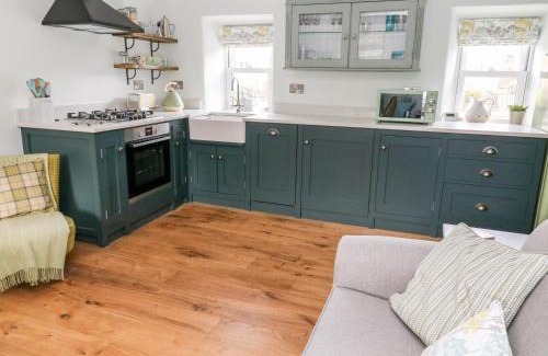 Barnoldswick Haus | 4 Castle View