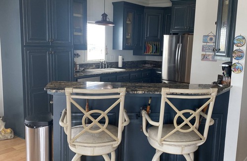 Cocodrie Haus | 4 floor costal home - large outdoor entertainment & cooking area - pool splash