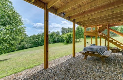 Court House Wohnung | 4 Mi to Blue Ridge Parkway Floyd Studio with Yard