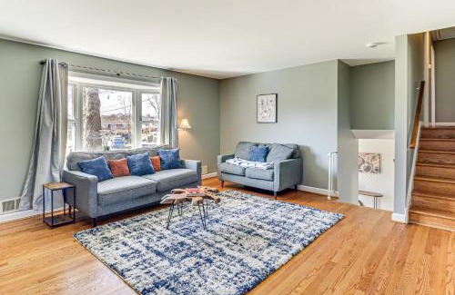 Walker Mill Haus | 4 Mi to Northwest Stadium Inviting Home!