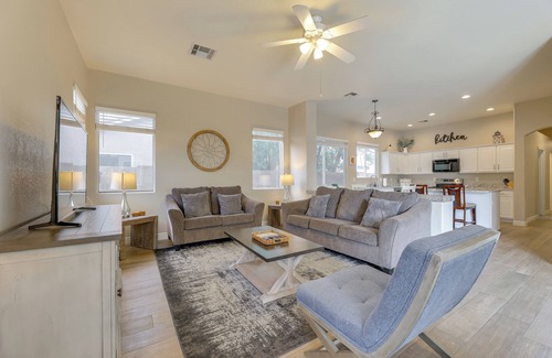 Arizona Skyline Community Haus | NEU! Mesa Home w / Pool & Whirlpool, 2 Mi zum Einkaufen!