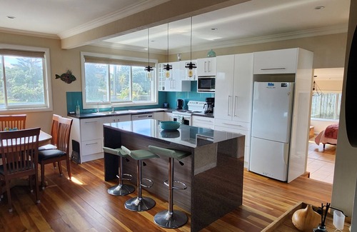 Waitarere Beach Haus | # 40 At the Beach