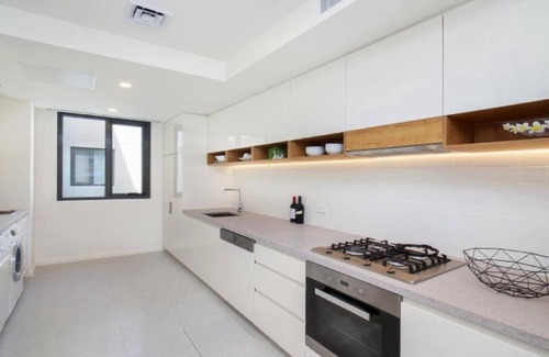 Terrigal Wohnung | MODERNE WOHNUNG, FLATWALK ZUM STRAND
