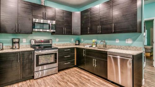 Myrtle Beach Haus | 407 9th Ave D by Together Resorts