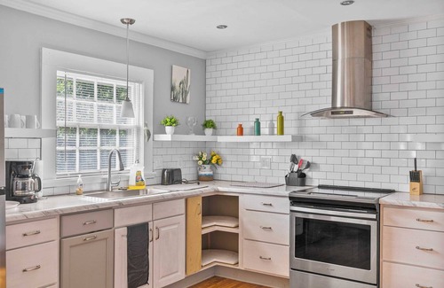 Birmingham Haus | 49th Terrace Haven