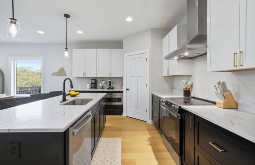 Mount Jackson Haus | June Special - Cleaning Fees Waive in June