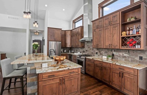 Clark Skihütte | 4bdrm/3 Bath Ski in/out Chalet in North Routt CO