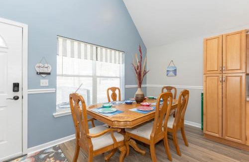 Higgins Lake Haus | *4BR 2BA N Shore Hidden Retreat*