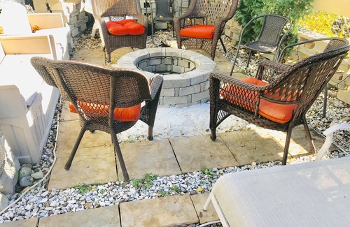 Quincy Wohnung | 4BR 2BATH WOLLASTON BEACH / 15 Minuten nach Boston NICE & NEW & SAFE & QUITE LOCATION