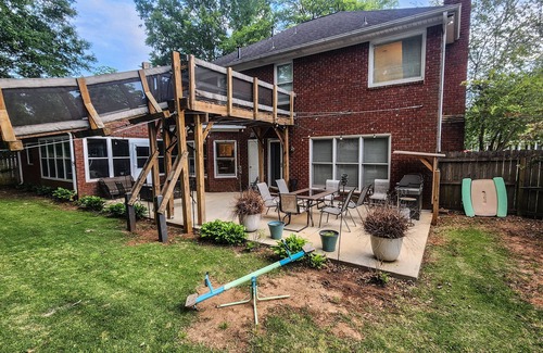 Taylorville Haus | 4BR 3. 5BA 3400 ft2 Haus mit kurzer Fahrt zum Campus